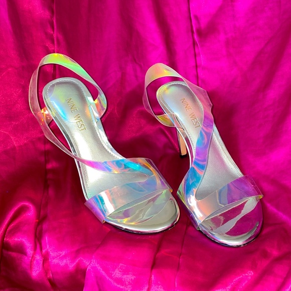 Nine West Shoes - Nine West Iridescent Heels 🤍